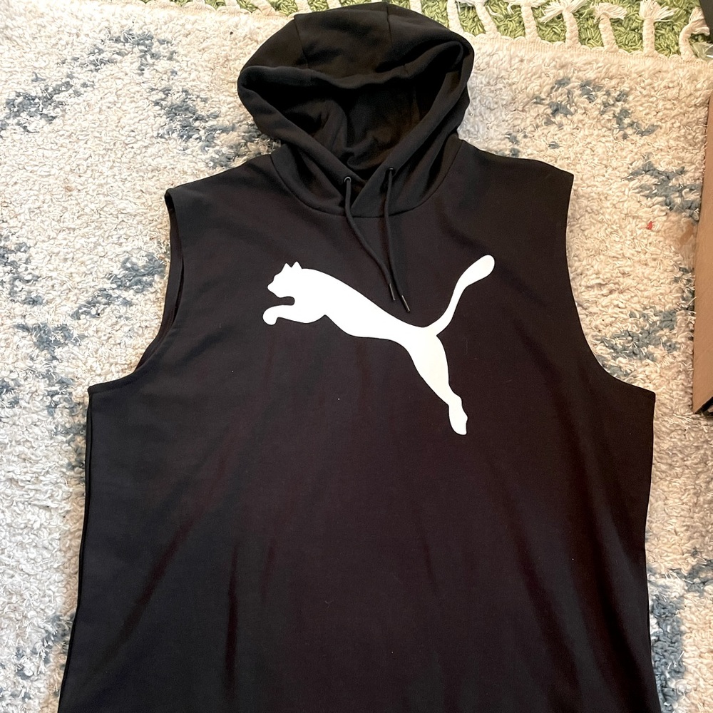 Puma workout top